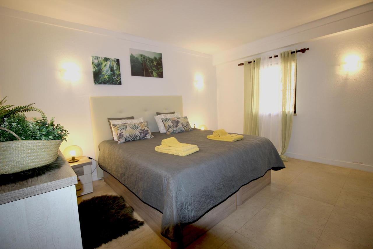 Magnifique Appartement Sur La Plage ... Албуфейра Екстериор снимка